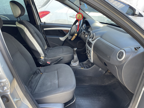 Renault Sandero Stepway 1.6 Confort 105cv