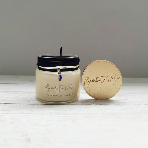 Imagem 4 de 4 de Kit 3 Velas Aromáticas Alecrim, Maçã E Canela, Baunilha