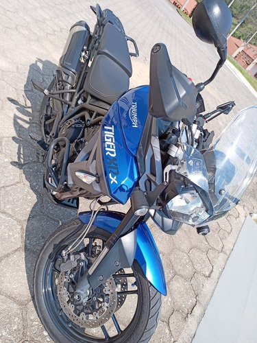 Imagem 2 de 14 de Triumph Tiger 800 Xrx