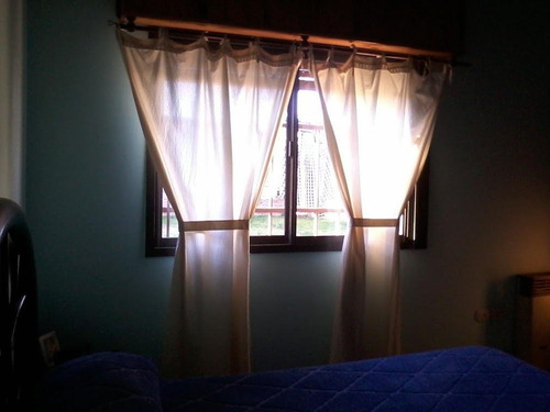 Casa En Venta - 3 Dormitorios 1 Baño - 110mts2 - Bahia Blanca