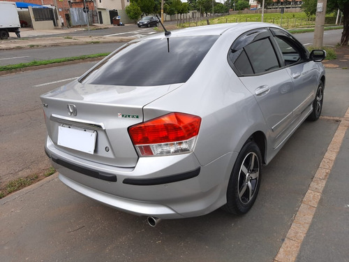 Honda City 1.5 Flex