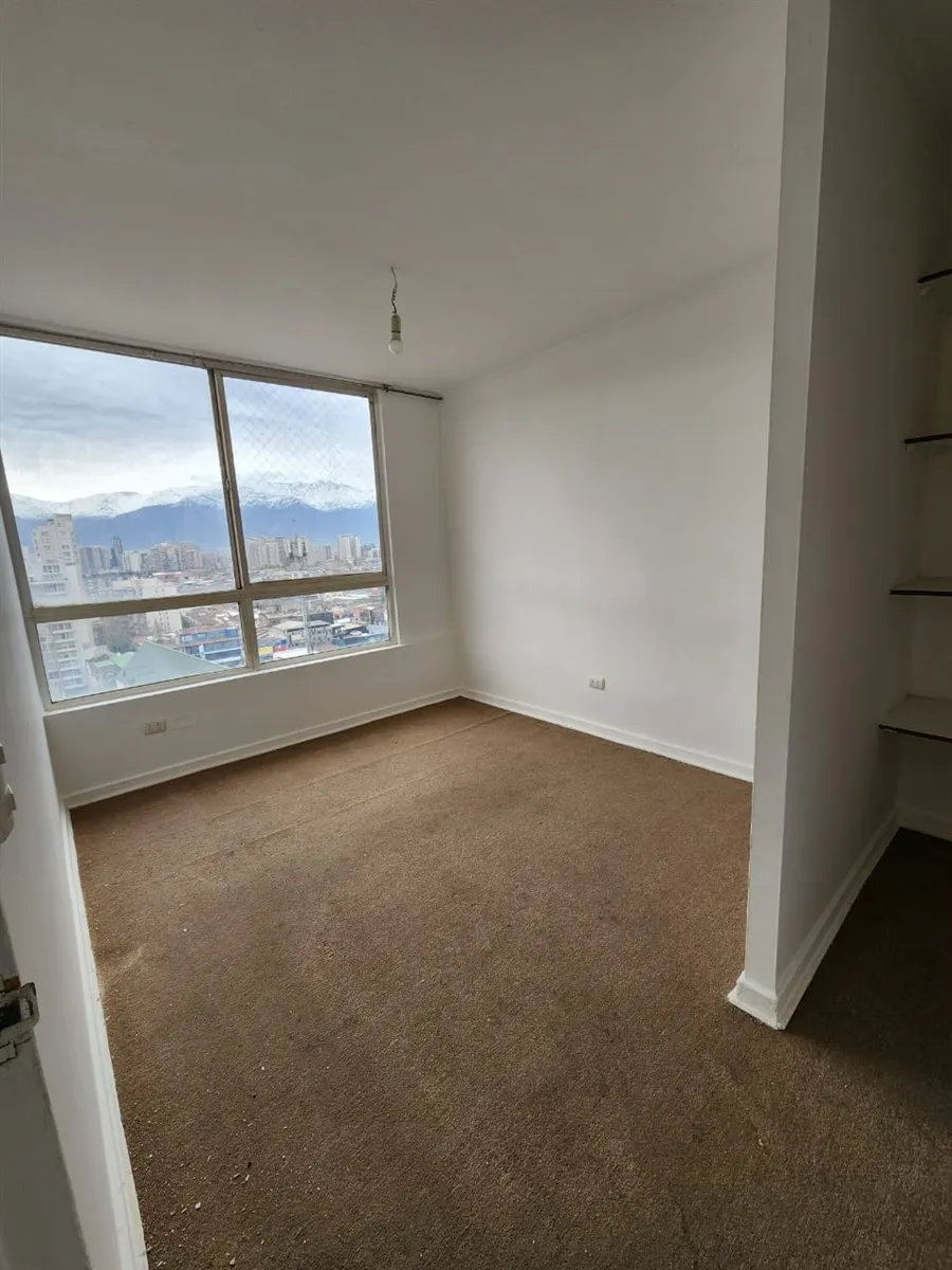 Imagen 4 de 16 de Depto Arriendo De 2 Dorm. En Santiago Cerca Metro