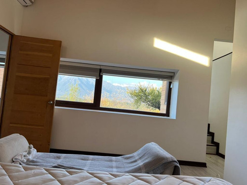Amplia Casa En Condominio Con Seguridad 24 Hrs