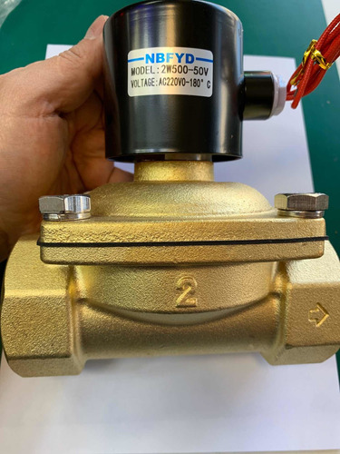 Válvula Solenoide De Bronce 2   220ac Gas, Aire, Agua 255$