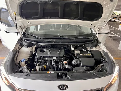 Kia CERATO PRO 1.6l Zenith At