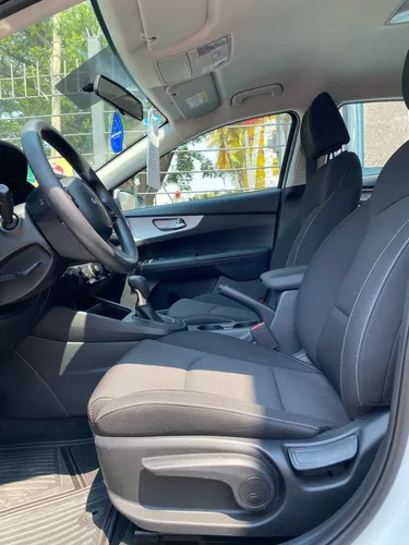 Kia Forte 2.0 Lx Mt