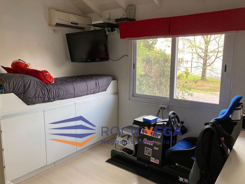 Casa En Venta En Country Banco Provincia