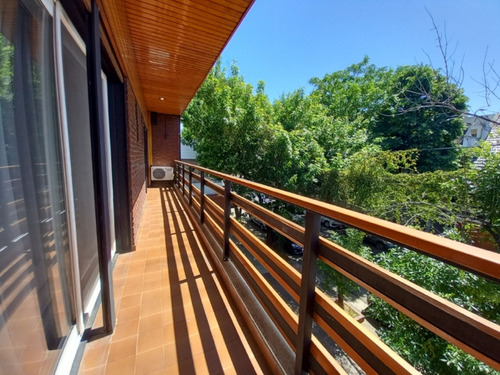 Casa 6 Ambientes Parque Pileta Venta Urquiza