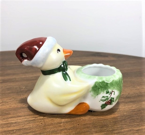 Imagem 3 de 7 de Paliteiro De Porcelana Mini Patinho Natal