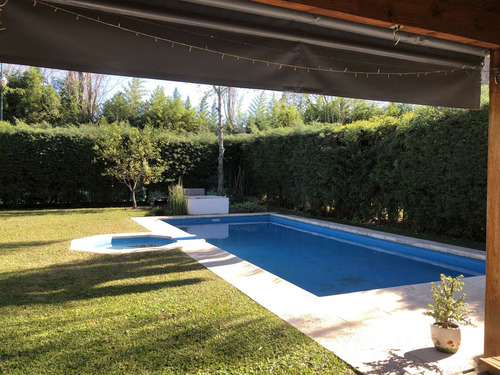 Venta Casa En Haras Maria Elena Barrio Privado Moreno