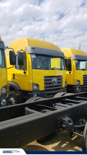 Volkswagen 24-250 Costelletion 2021 0km
