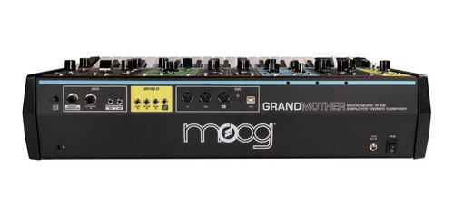Grandmother Sintetizador Análogo - Moog - Audiotecna