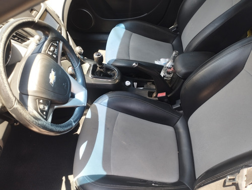 Precioso Chevrolet Cruze Lt 2015 1.4 Turbo Mt Negro Ónix
