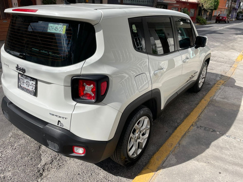 Jeep Renegade 1.8 Sport 4x2 At