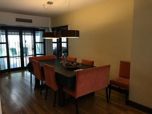 Casa En Venta En Villa Luro