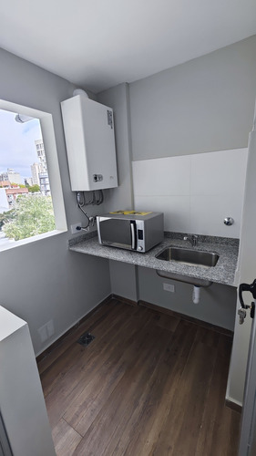 Venta Depto 2 Dorm C/cochera - 14 E/45 Y 46 - La Plata