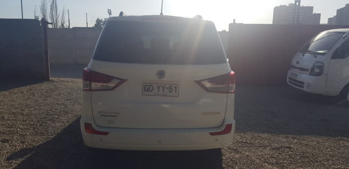 Ssangyong Stavic Xdi 2.0 2014
