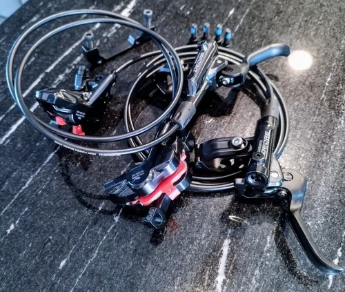 Frenos Hidraulicos Shimano Deore M6120 4 Pistones