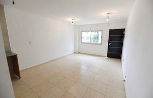 Imagen 12 de 30 de Depto 3 Ambientes Dentro De Condominio Bambu Relax Venta