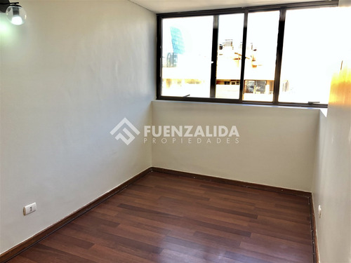 Luminoso Departamento En Arriendo 3d-2b En Sector El Golf