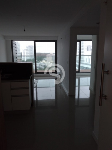 Apto 1 Dorm, + Plus Y Balcón - Ref: 4334