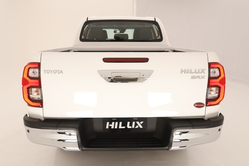 Imagen 24 de 25 de Toyota Hilux 4x4 Dc Srx 2.8 Tdi 6at D.r