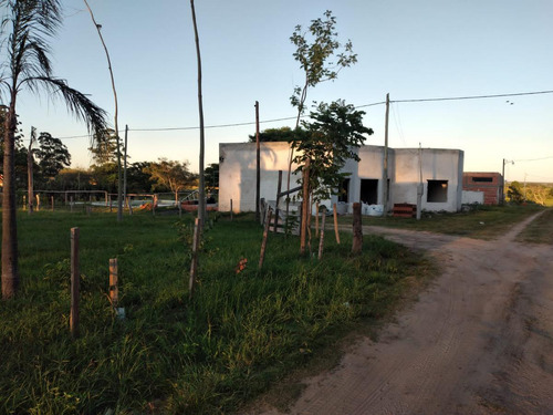 Terreno En Venta, 600 M2, Esquina Corrientes, A 100m Del Rio