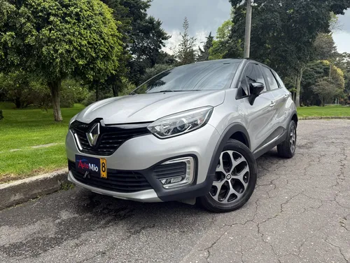 Renault Captur 2.0 Intens Automática