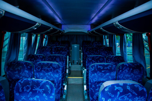 Imagem 8 de 10 de Aluguel De Van Micro Onibus 15 A 31 Lugares A Partir R$ 200