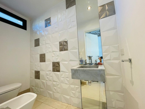 Casa En Venta Ubicado En Tipas, Nordelta, G.b.a. Zona Norte