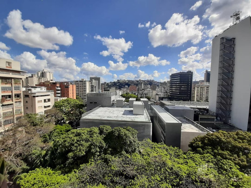 Imagen 2 de 12 de La Campiña En Calle Privada Apto En Venta