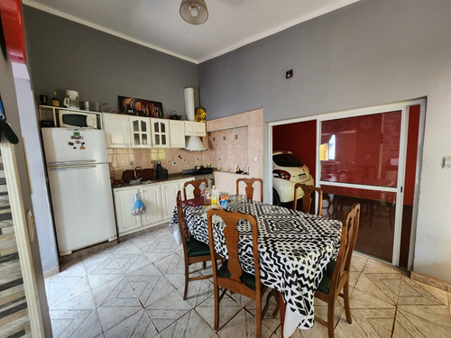 Patricios Este - Fco De Alarcon Al 2400 - Casa En Venta