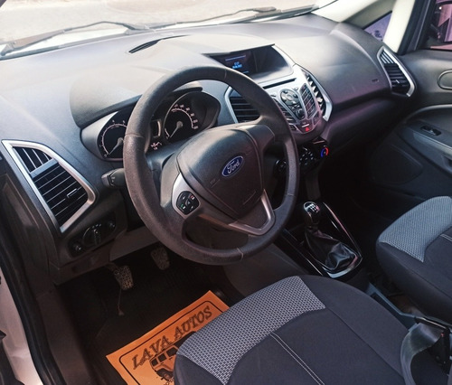 Imagen 7 de 11 de Ford Ecosport Se