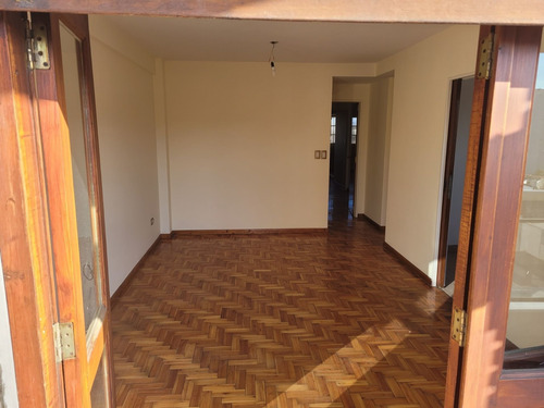 Imagen 4 de 21 de Venta Villa Urquiza 3 Amb Sol Semipiso