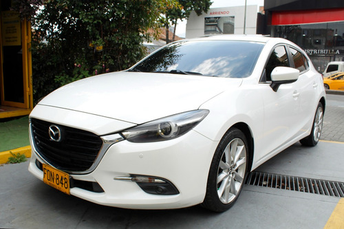 Mazda 3 Sport Grand Tourin