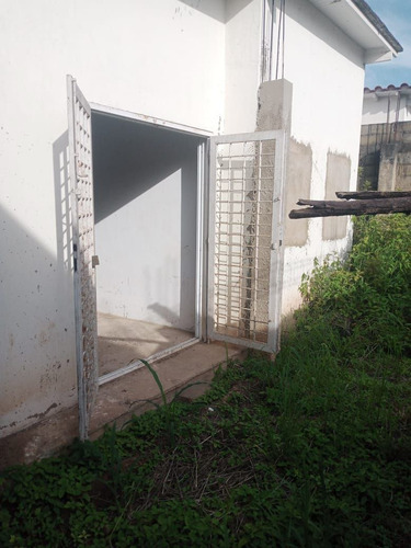 Se Vende Casa En La Urbanizacion Los Olivos