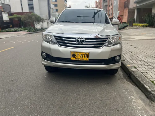 Toyota Fortuner 2.7l 4x2