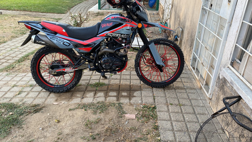 Lista Para Las Rutas No Le Duele Nada