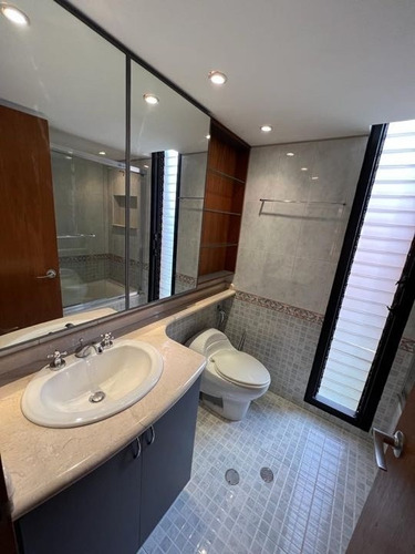 Imagen 12 de 18 de Alquilo Apto 380m2 5h/6b/3p Vista Colinas De Valle Arriba 8379