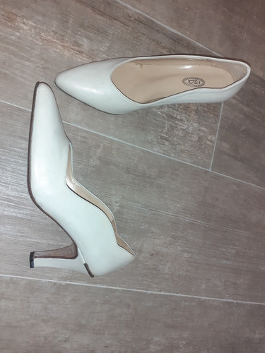 Stilettos Gris Talle 35