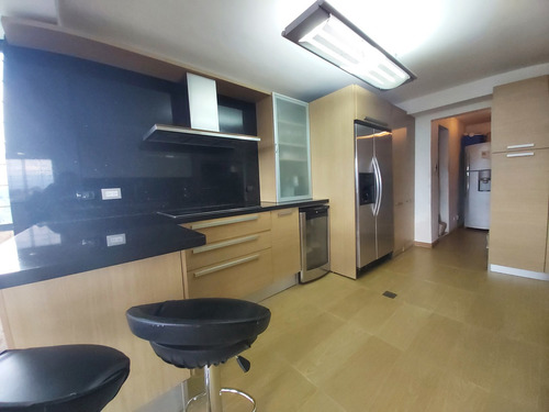 Imagen 10 de 30 de Venta Apartamento 210mt2 4h+huesped / 4b / 2e Santa Paula