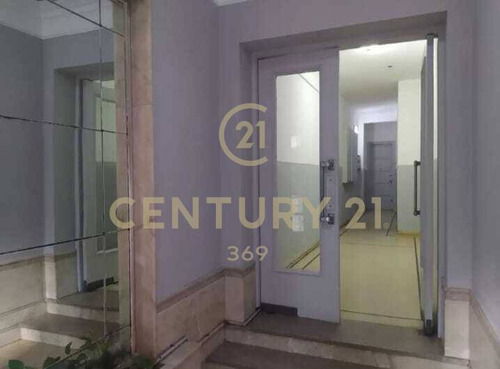 Apartamento Ideal Inversión Amplio Y Luminoso A 2 Cuadras De 18 De Julio