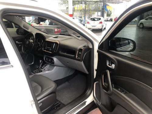 Imagem 9 de 15 de Fiat Toro Volcano Aut 2.0