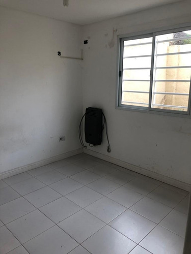 Imagen 8 de 17 de Venta Ph 2 Ambientes + Oficina Y Patio Temperley