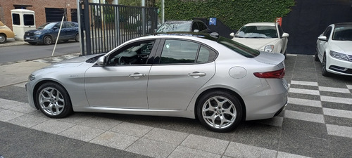Alfa Romeo Giulia 2.0 280cv Veloce