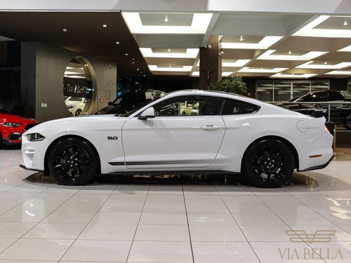 Imagem 2 de 15 de Ford Mustang Black Shadow 2020