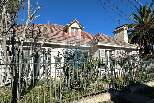 Oportunidad Inversión Clásica Casa Ñuñoína Aislada