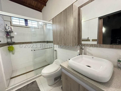 Marianny Gonzalez, Moderna Casa En Venta Urb Trigal Cabudare Lara
