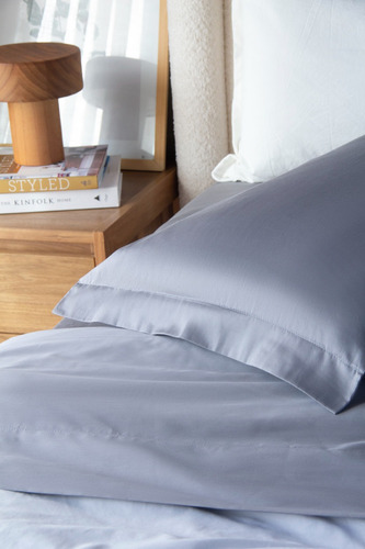 Juego De Sabanas King Size Arcoiris 300 Hilos 100% Algodon Gris Liso