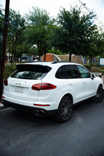 Porsche Cayenne 3.0 S E Hybrid Paltinum Edition At